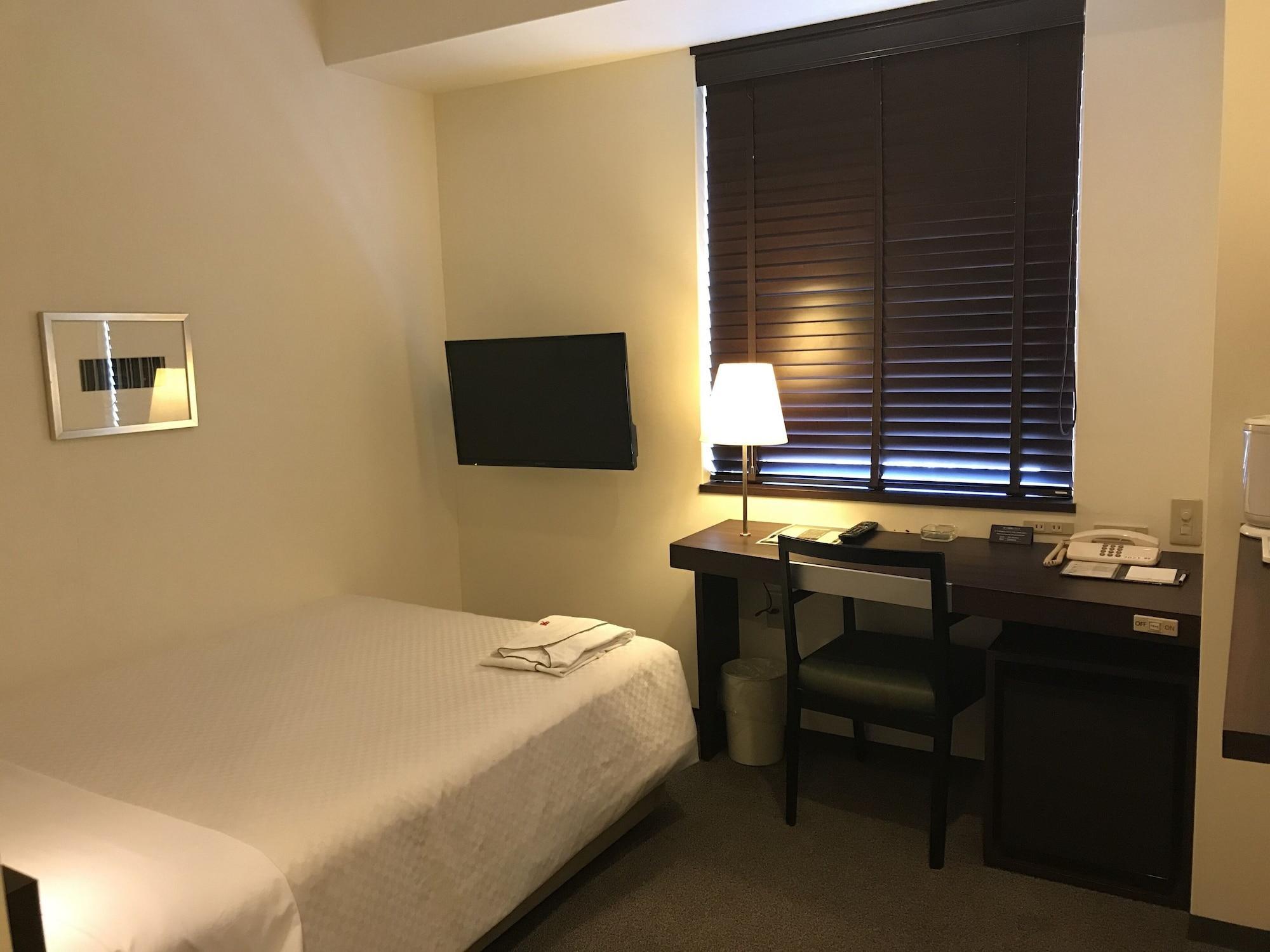 Hôtel économe Jr Kyushu Kokura 3*